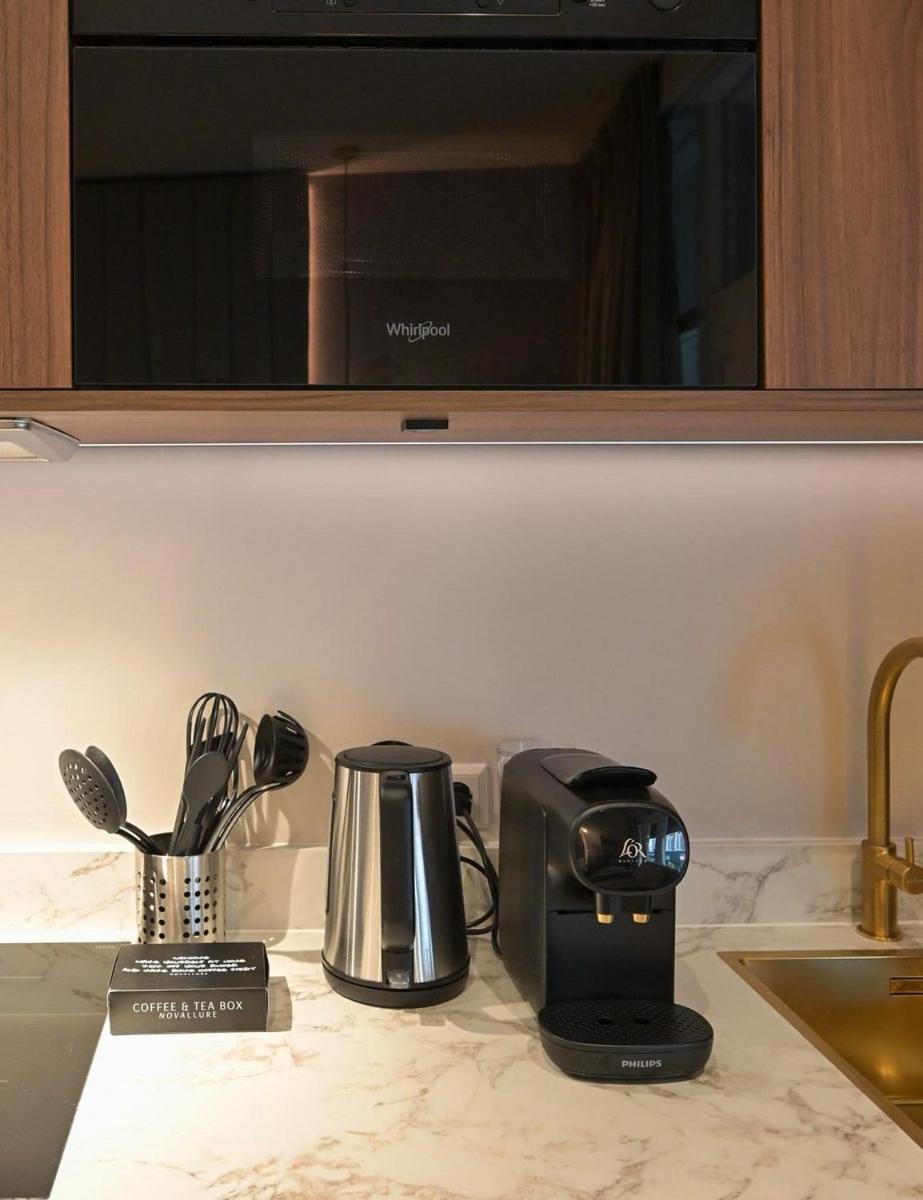 Novallure Downtown - Short Stay Apartments Haag Pokoj fotografie