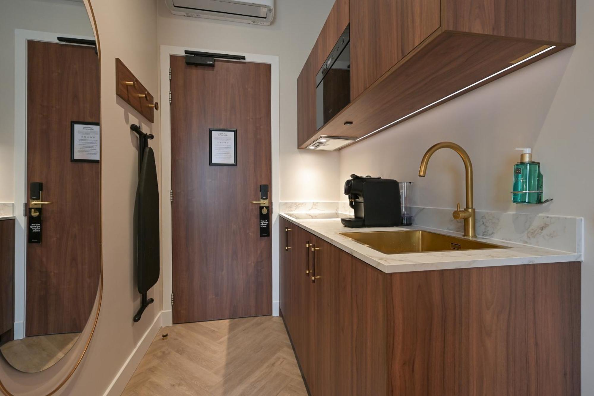 Novallure Downtown - Short Stay Apartments Haag Exteriér fotografie